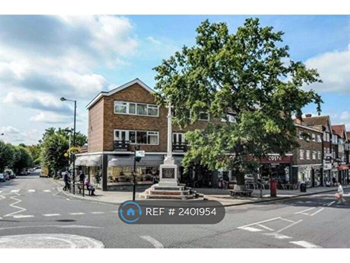 3 Bedroom Flat To Rent In Clive Parade, Northwood, HA6