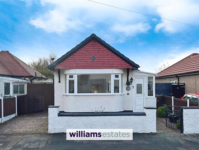 2 Bedroom Detached Bungalow For Sale In Gordon Avenue, Prestatyn, LL19