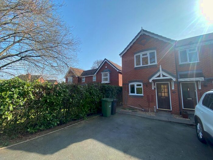 2 Bedroom Property To Rent In Bamburgh Crescent, Warndon, Worcester, WR4