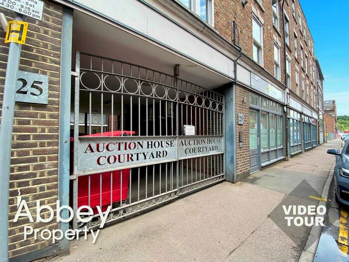 Studio To Rent In John Street, Luton, LU1