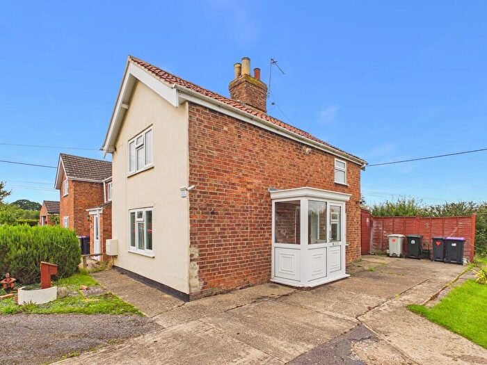 2 Bedroom End Of Terrace House For Sale In Spilsby Road, Horncastle, LN9