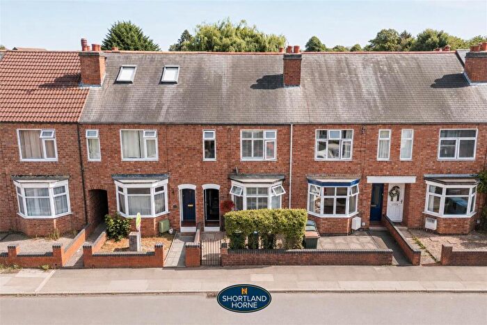 3 Bedroom Terraced House For Sale In Stanley Road, Earlsdon, Coventry, CV5