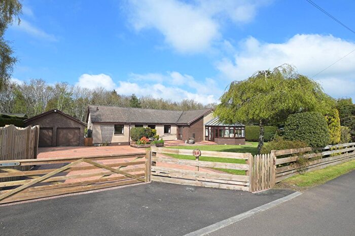 4 Bedroom Bungalow For Sale In Humbie Holdings, Kirknewton, EH27