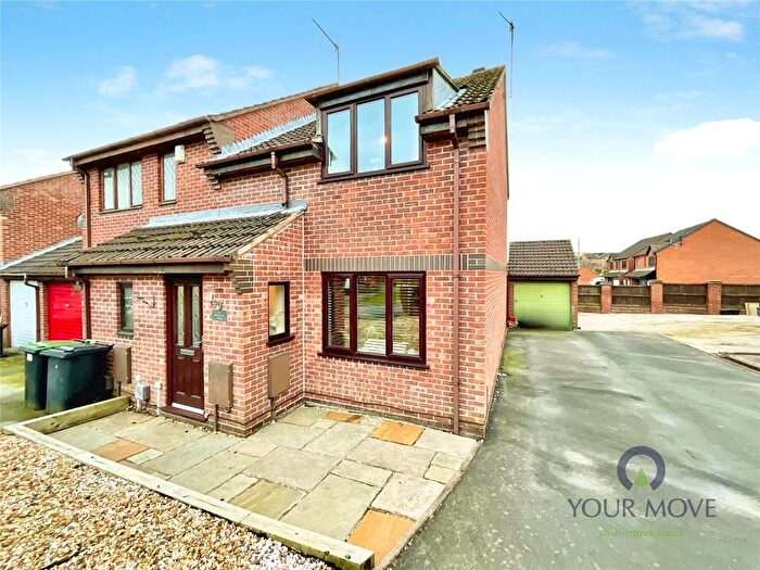 2 Bedroom Semi Detached House For Sale In Shepherds Walk, Bromsgrove, Worcestershire, B60