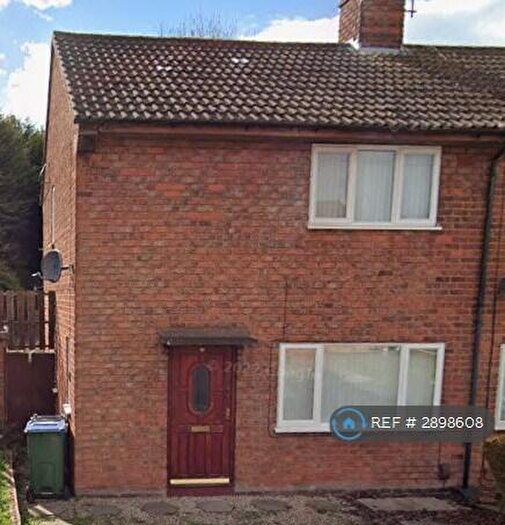 2 Bedroom Semi-Detached House To Rent In Tudor Road, Oldbury, B68