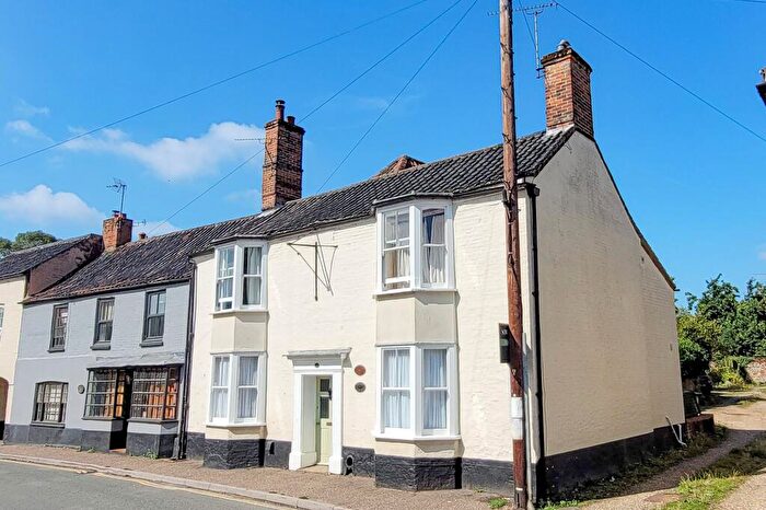 4 Bedroom Semi Detached House For Sale In Chain Free In Foulsham, NR20