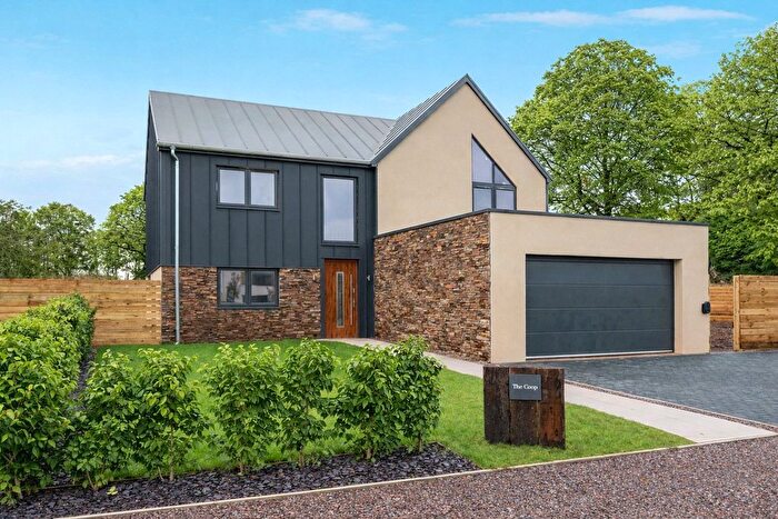 4 Bedroom Detached House For Sale In Kentisbeare, Cullompton, Devon, EX15