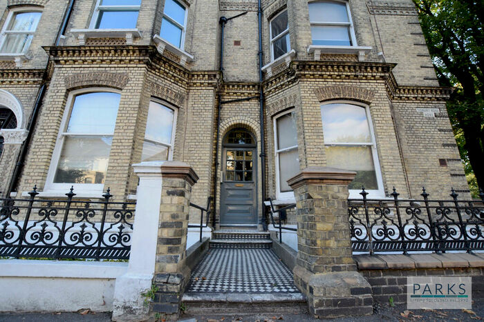 1 Bedroom Flat To Rent In Eaton Road, Hove, BN3