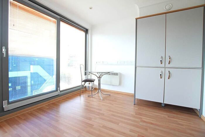 1 Bedroom Apartment To Rent In Leylands Road, Leeds, West Yorkshire, LS2