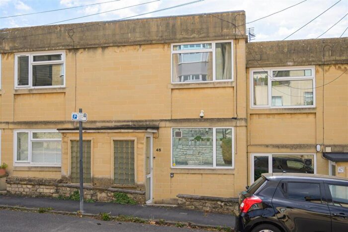2 Bedroom Terraced House To Rent In St. James's Park, Bath, BA1