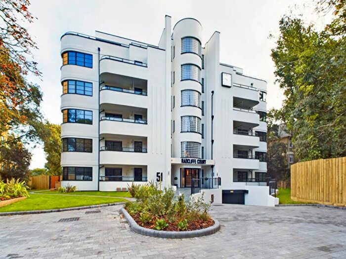 2 Bedroom Apartment To Rent In Radcliffe Court, Manor Road, Bournemouth, BH1