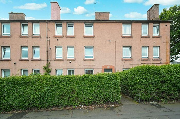 2 Bedroom Flat For Sale In / Marionville Road, Edinburgh, EH7