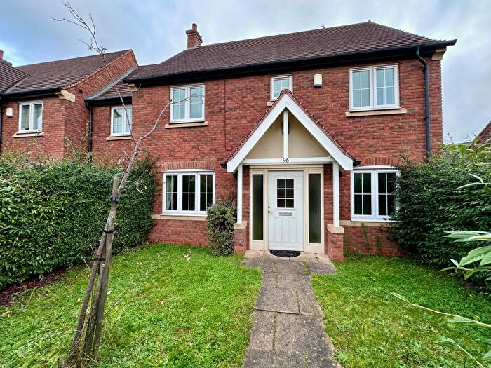 4 Bedroom Link Detached House To Rent In Highland Drive, Loughborough, LE11