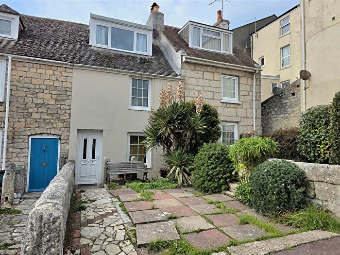 2 Bedroom Property To Rent In King Street, Portland, DT5