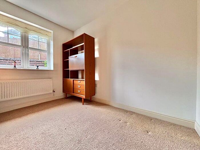 2 Bedroom Detached Bungalow For Sale In Poplar Rise, Great Barr, Birmingham, B42
