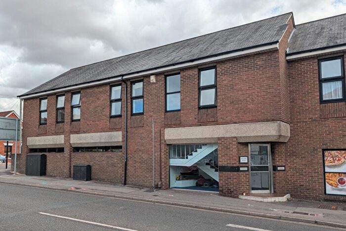 2 Bedroom Apartment For Sale In Osborn Road South, Fareham, PO16