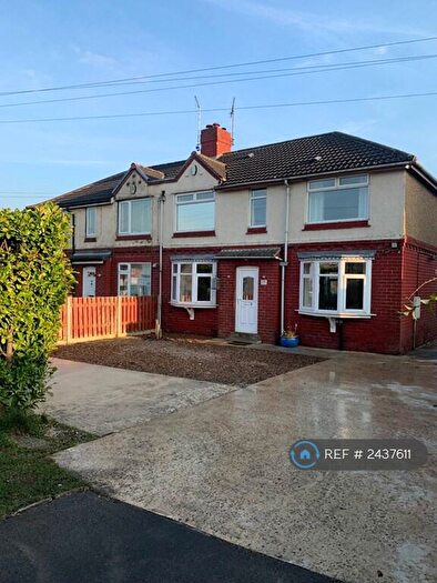 3 Bedroom Semi-Detached House To Rent In Sawn Moor Avenue, Thurcroft, Rotherham, S66
