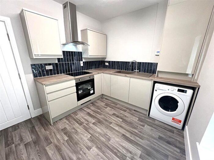 1 Bedroom Flat To Rent In King Street, Newcastle, ST5