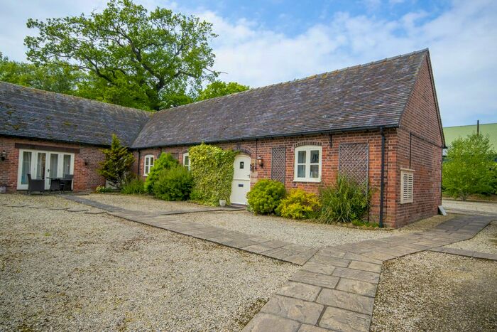3 Bedroom Barn Conversion To Rent In Netley Old Hall Farm, Dorrington, SY5