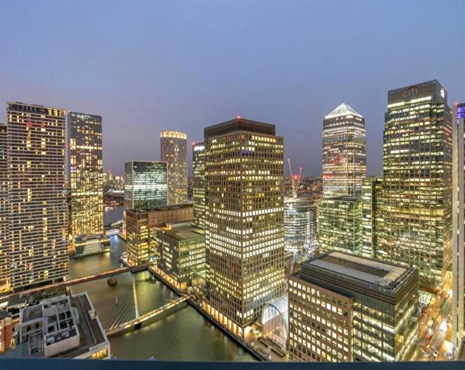 1 Bedroom Flat For Sale In Hampton Tower, South Quay Plaza, London, E14