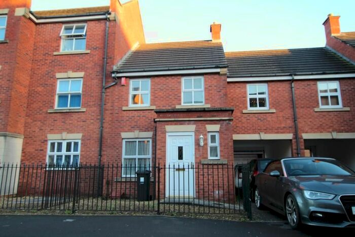 3 Bedroom Property To Rent In Wright Way, Stoke Park, Bristol, BS16
