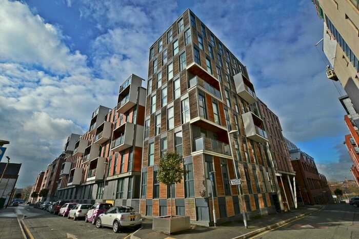 2 Bedroom Flat To Rent In Skyline Chambers, Ludgate Hill, Noma, Manchester, M4
