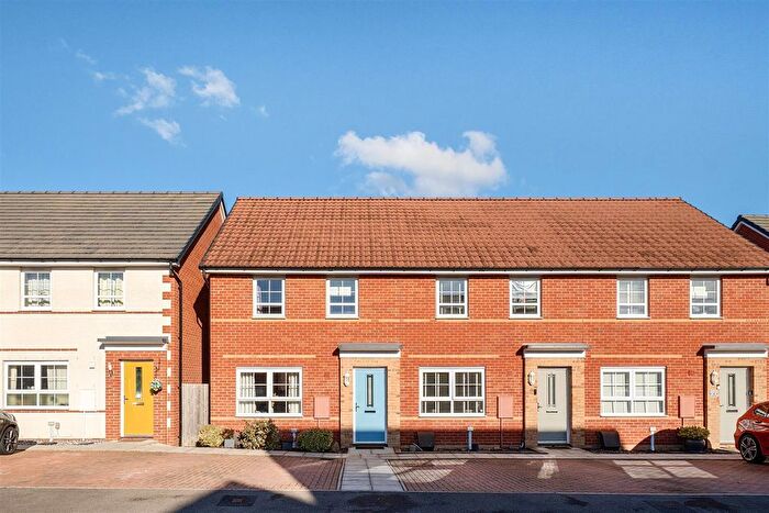 3 Bedroom Terraced House For Sale In Walnut Drive, Chippenham, SN15