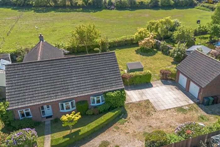 4 Bedroom Detached House For Sale In Granary Close, Briston, NR24