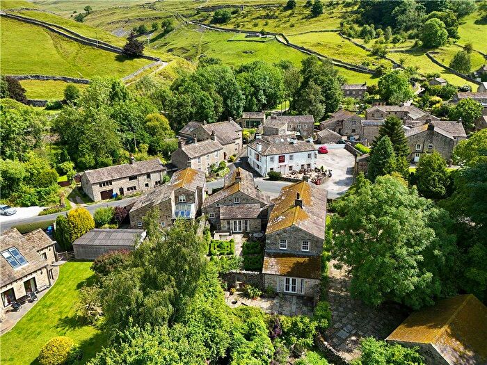 5 Bedroom Detached House For Sale In Starbotton, Skipton, North Yorkshire, BD23