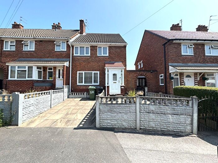 2 Bedroom Semi-Detached House To Rent In Neath Road, Walsall, WS3