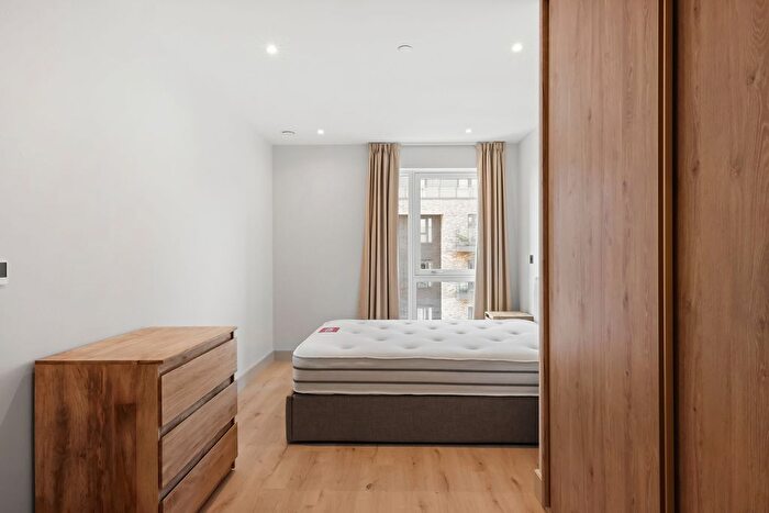 2 Bedroom Flat To Rent In The Draper, Draycote House, Colindale, NW9