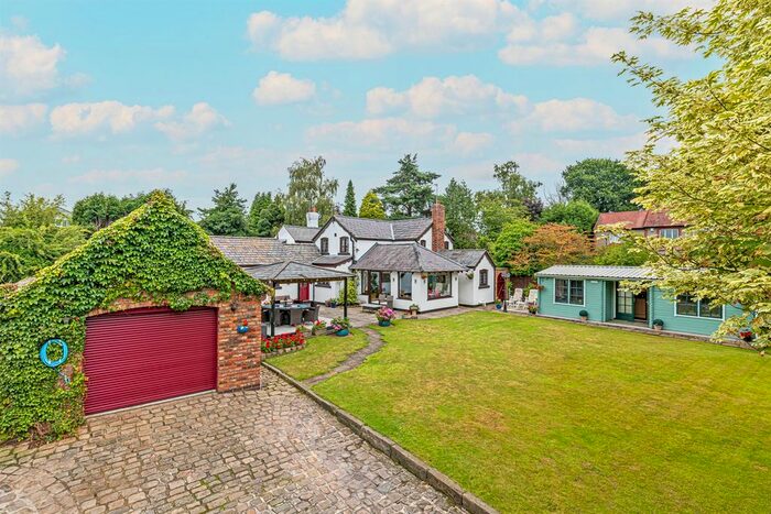 3 Bedroom Detached House For Sale In Fern Cottages, Post Office Lane, Norley, WA6
