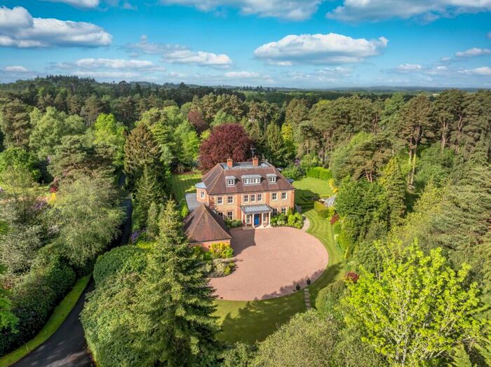 6 Bedroom Detached House For Sale In Wheatsheaf Enclosure, Liphook, Hampshire, GU30