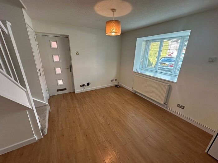 1 Bedroom Terraced House To Rent In George Green, Slough, SL3