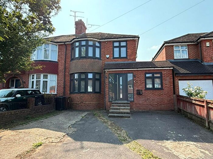 4 Bedroom Semi-Detached House For Sale In Chiltern Crescent, Earley, RG6