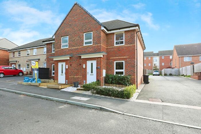 3 Bedroom Semi-Detached House For Sale In Angelica Grove, Newport, Isle Of Wight, PO30