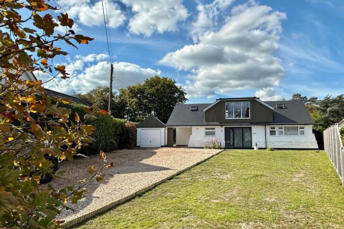 5 Bedroom Detached House For Sale In Cherry Tree Close St. Leonards, BH24