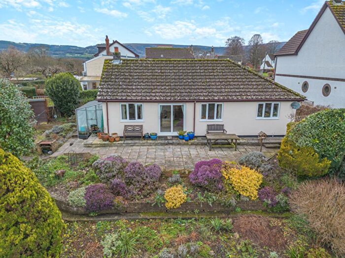 3 Bedroom Bungalow For Sale In Bryncelyn Close, Abergavenny, NP7
