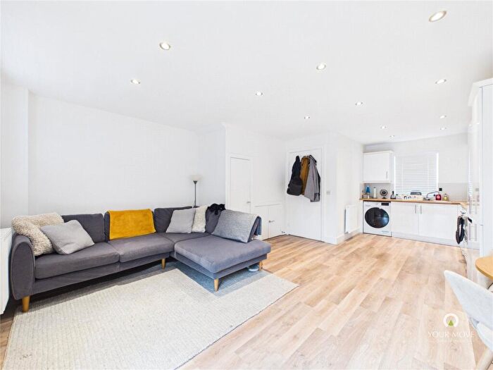 2 Bedroom Terraced House To Rent In June Courtyard, Mid Summer Way, The Staithes, Gateshead, NE8