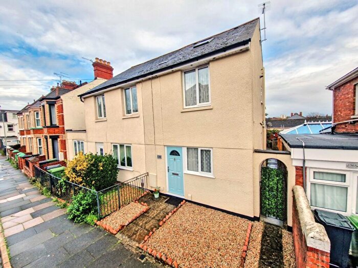 3 Bedroom Semi Detached House For Sale In Wardrew Road, St Thomas, Exeter, EX4