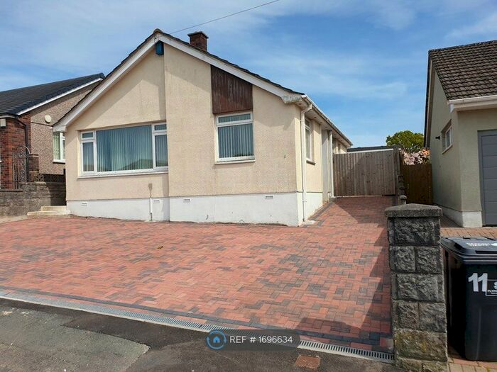 3 Bedroom Detached House To Rent In Yeomans Way, Plymouth, PL7