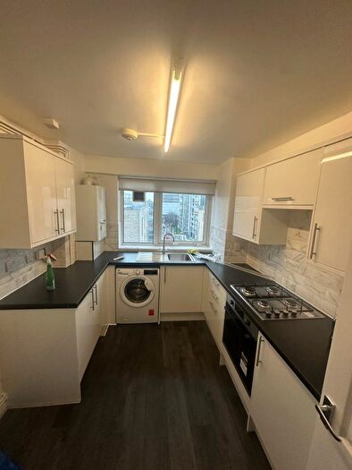 1 Bedroom Flat To Rent In Denmark Road, London, NW6
