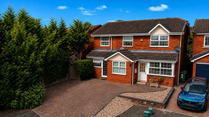 4 Bedroom Detached House For Sale In Crane Close, Stratford-Upon-Avon, CV37