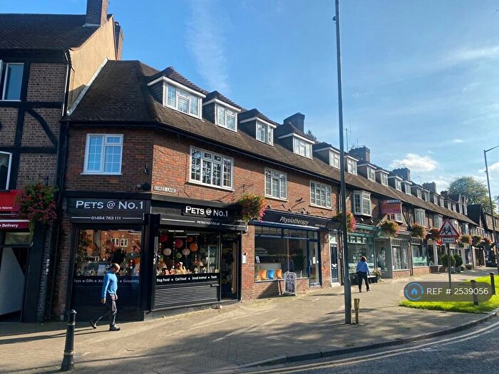 2 Bedroom Flat To Rent In Nightingales Corner, Little Chalfont, HP7