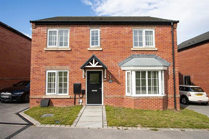 4 Bedroom Detached House For Sale In Milford Drive, Wingerworth, Chesterfield, S42