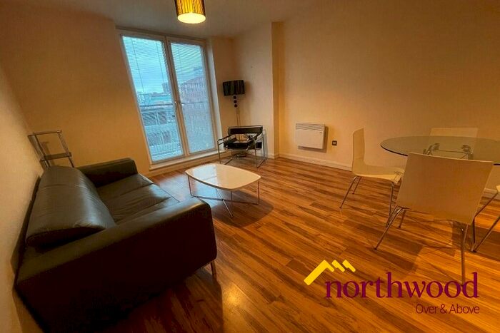 2 Bedroom Flat To Rent In Latitude Development, City Centre, Birmingham, B5