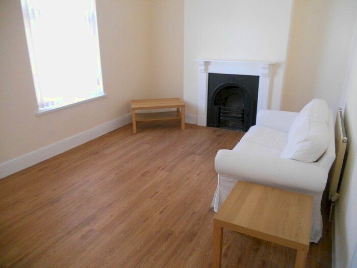 1 Bedroom Flat To Rent In Glamorgan Street, Canton, Cardiff, CF5