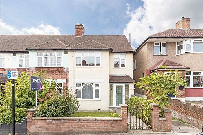 4 Bedroom Property To Rent In Sussex Avenue, Isleworth, TW7