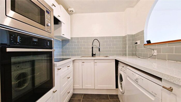 2 Bedroom Apartment To Rent In Great Meadow Road, Bradley Stoke, Bristol, BS32