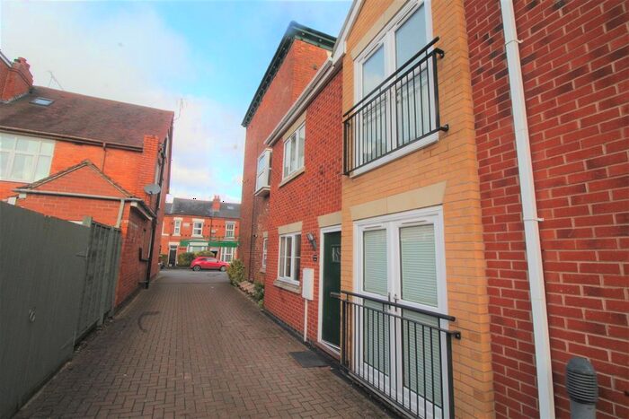 1 Bedroom Flat To Rent In Clarendon Mews, Earlsdon, Coventry, CV5